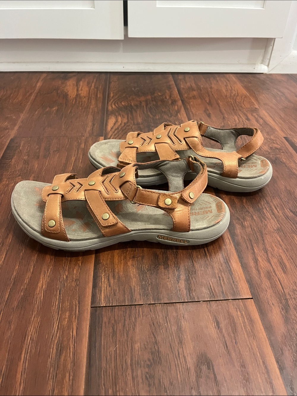 Merrell Tan Leather Hook-and-Loop Sport Sandals